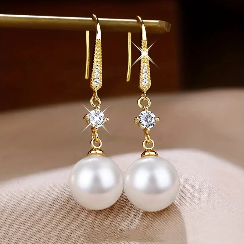 Gold-white